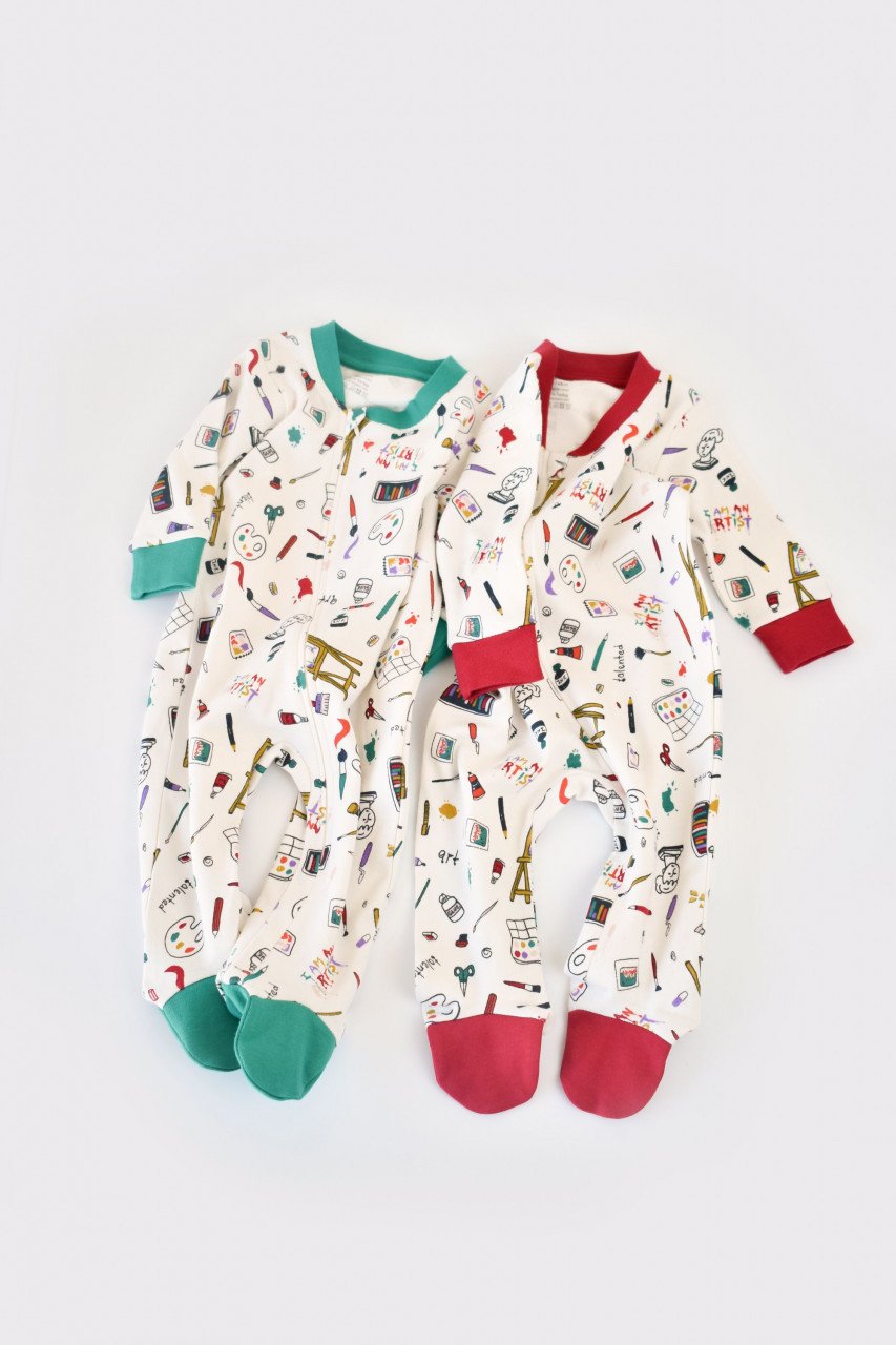 Set 2 salopetele cu maneca lunga si pantaloni cu botosei si fermoar - 100%bumbac organic - Rosu si verde