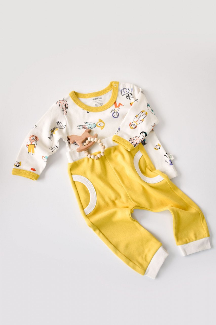 Set bluzita cu maneca lunga si pantaloni lungi
